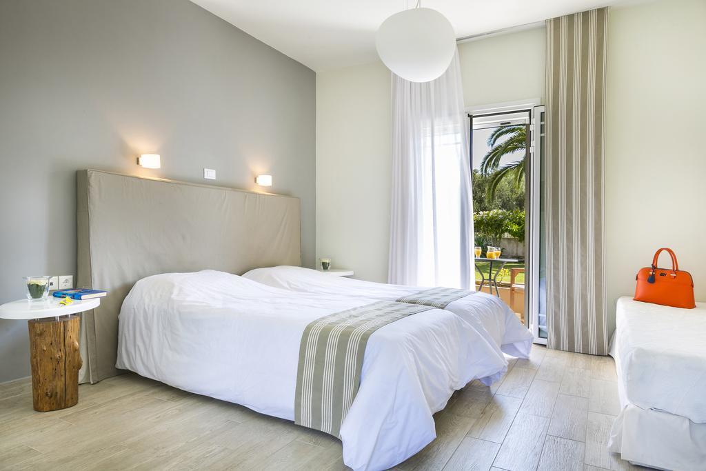 Olive Grove Studios & Apartments Svoronata Exterior photo