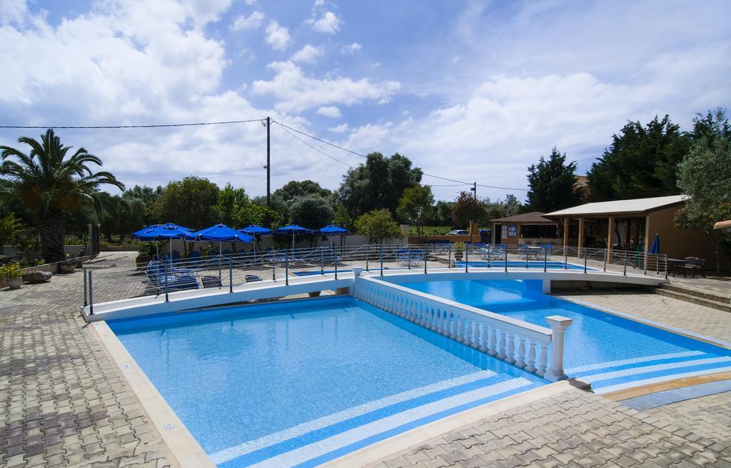 Olive Grove Studios & Apartments Svoronata Exterior photo
